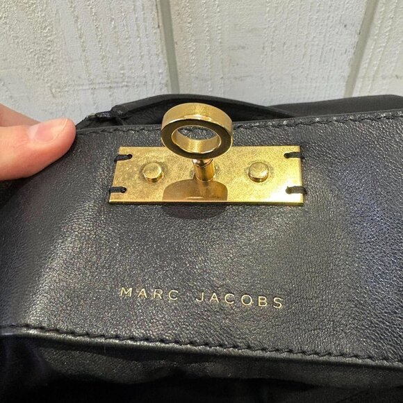 Marc Jacobs Duffy Frog Tote - Picture 3 of 11